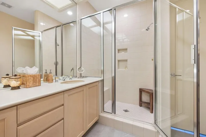 51-web-or-mls-8M4A8161