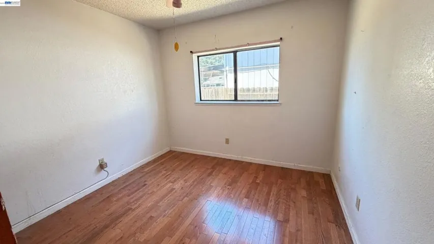 1988 Calaveras Dr, Pittsburg, California 94565-0000