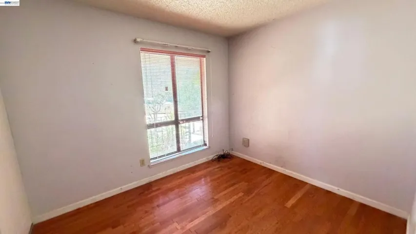 1988 Calaveras Dr, Pittsburg, California 94565-0000