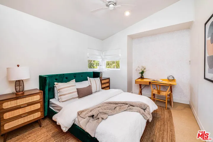 4504 Stern Avenue, Los Angeles, California 91423