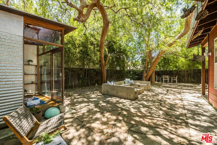 4504 Stern Avenue, Los Angeles, California 91423