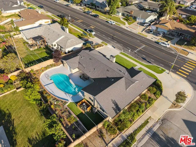 91 W Gainsborough Road, Thousand Oaks, California 91360