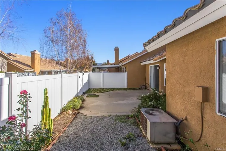 1024 Hogan, Banning, California 92220