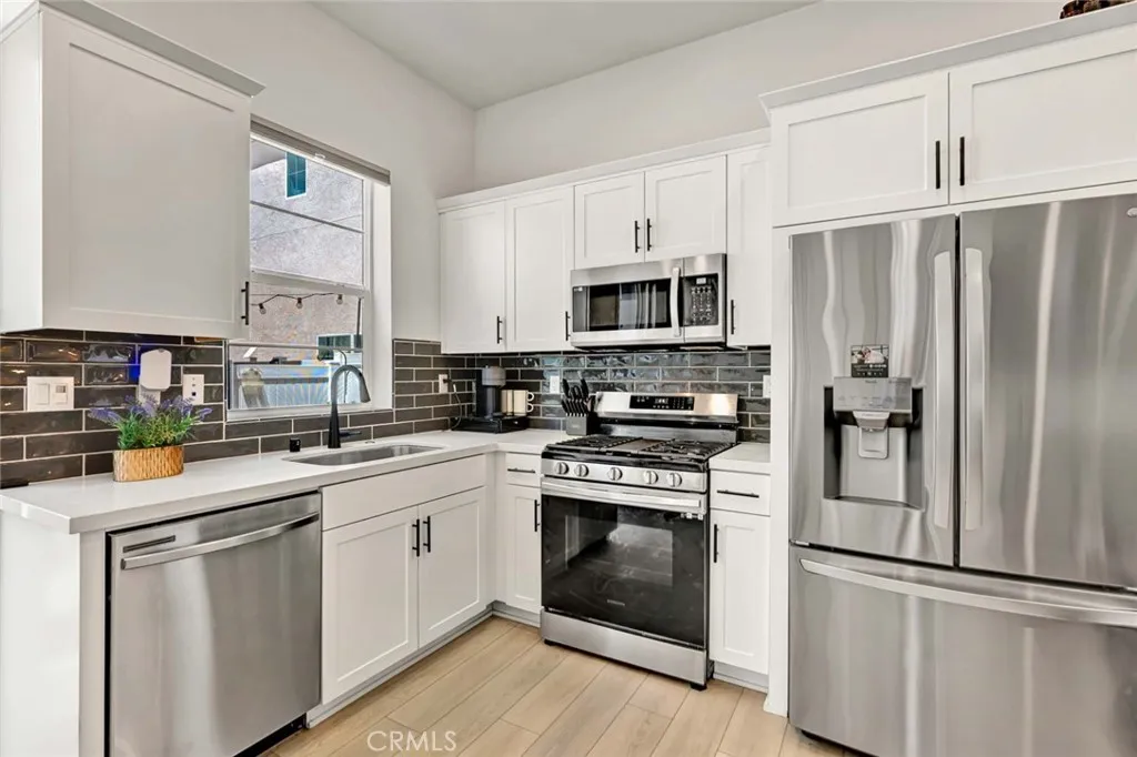 2412 E Encanto Paseo, Ontario, California 91762 — photo 4