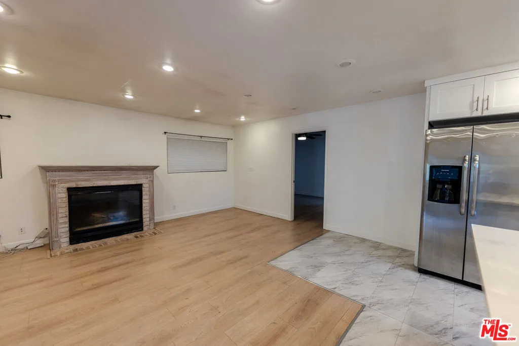 837 Sunset Avenue, Venice, California 90291 — photo 5