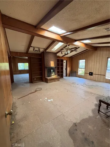 43760 Olive, Hemet, California 92544