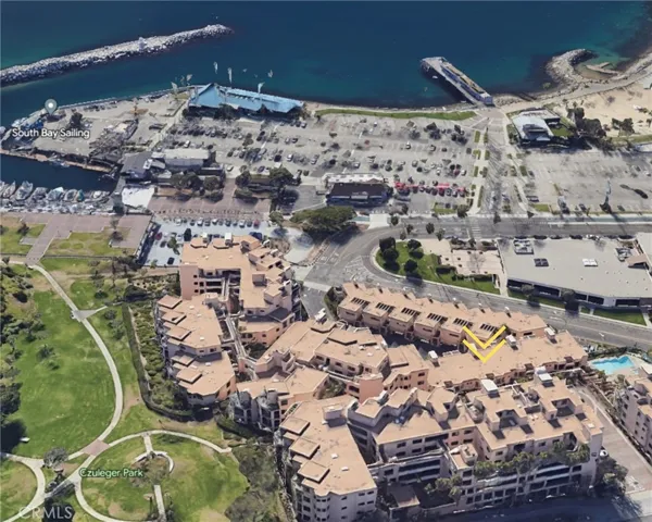 160 The Village #13, Redondo Beach, California 90277