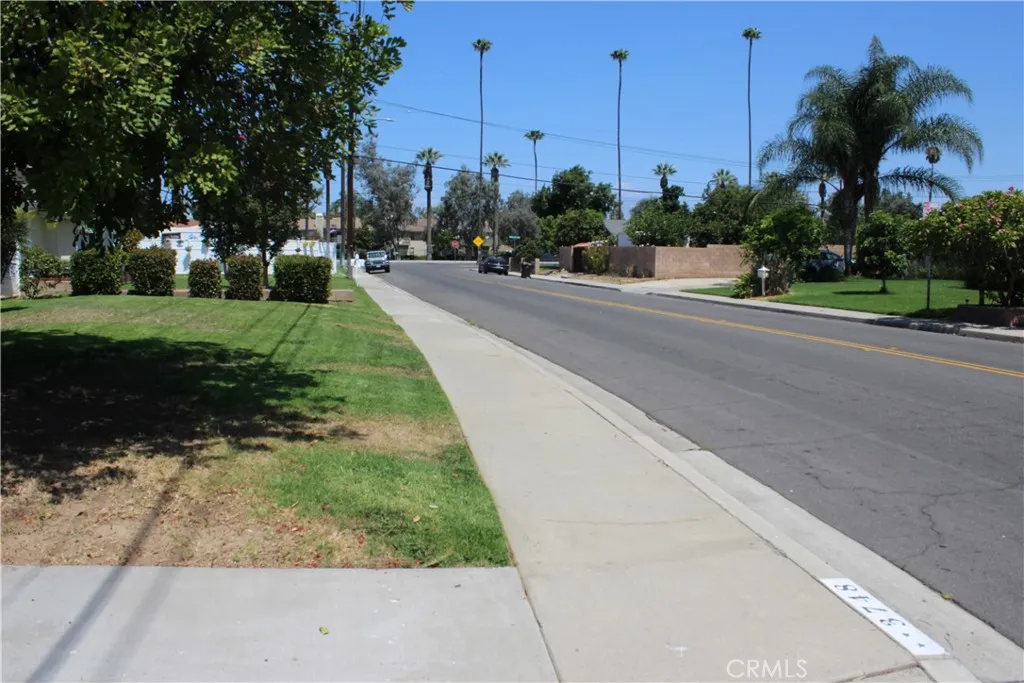 Street View 1