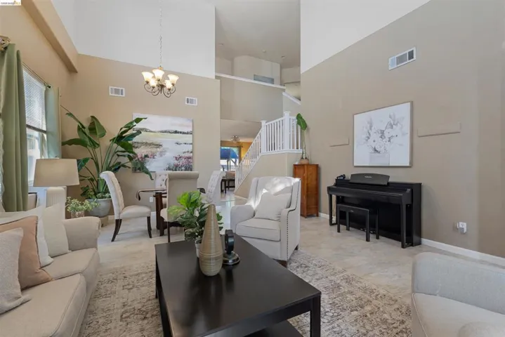1842 Sanger Peak Way, Antioch, California 94531