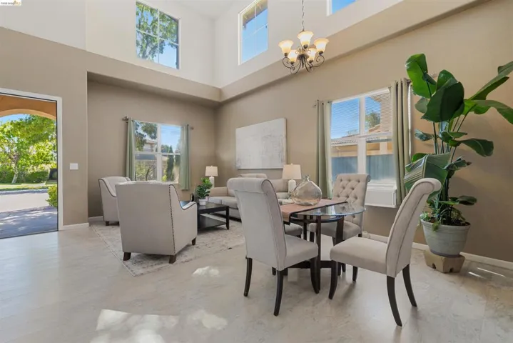 1842 Sanger Peak Way, Antioch, California 94531