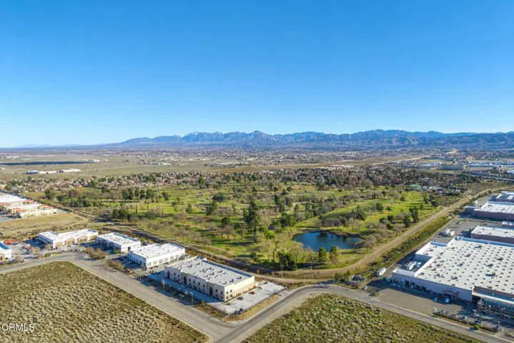 37-web-or-mls-antelope-valley-country-cl
