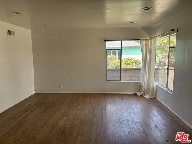 Large Living Room