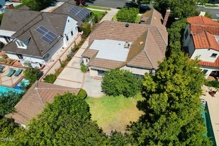 23.1 - DJI_0084 Aerial backyard