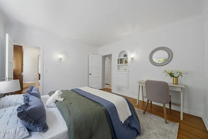 17 - DSC06549 Bed 2