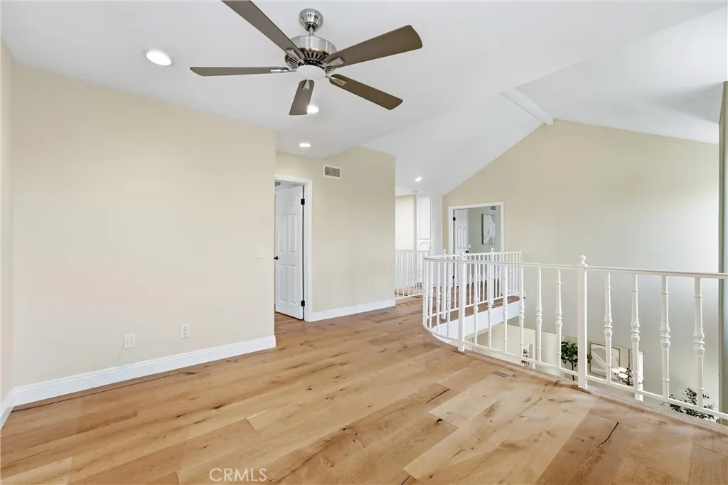 Upstairs Loft Space