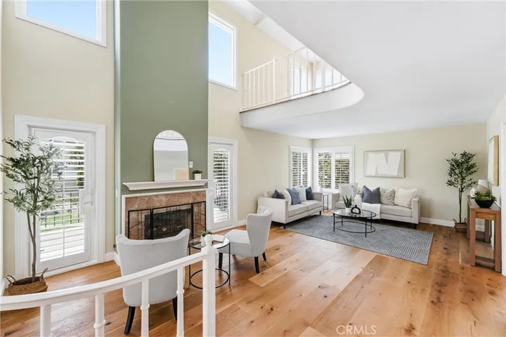 6051 Broadstone Circle, Huntington Beach, California 92648