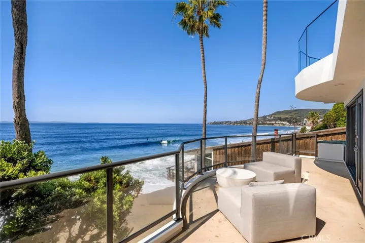 921 Gaviota Drive, Laguna Beach, California 92651