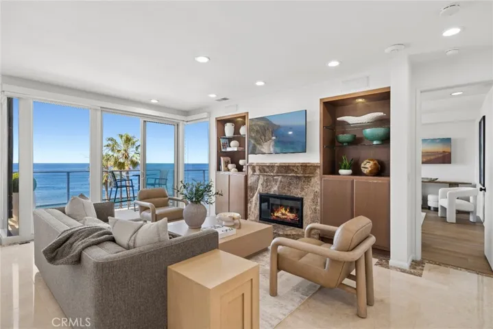 921 Gaviota Drive, Laguna Beach, California 92651