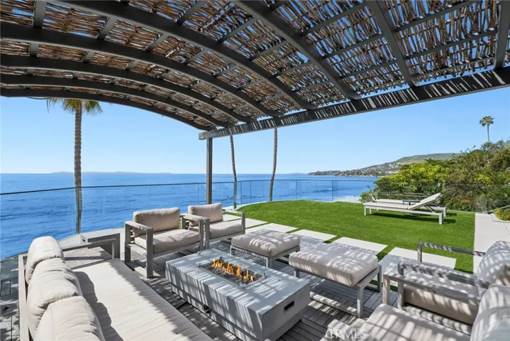 921 Gaviota Drive, Laguna Beach, California 92651