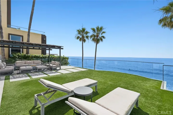 921 Gaviota Drive, Laguna Beach, California 92651