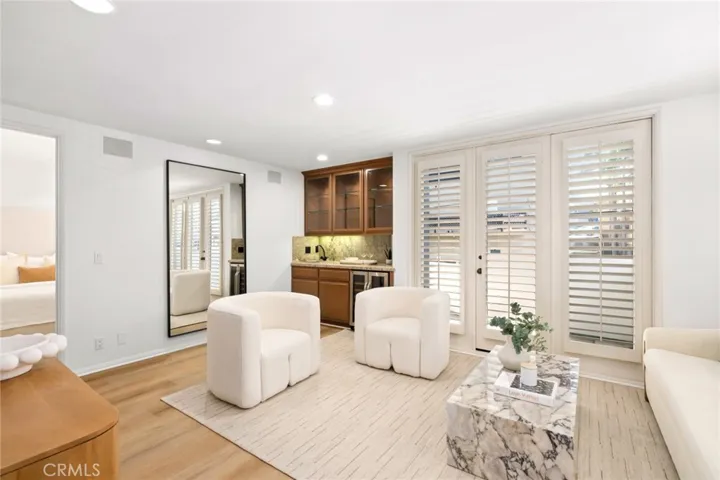 921 Gaviota Drive, Laguna Beach, California 92651
