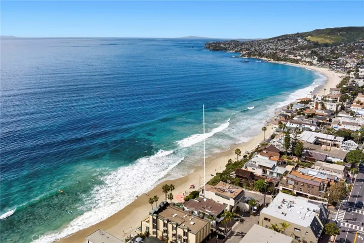 921 Gaviota Drive, Laguna Beach, California 92651
