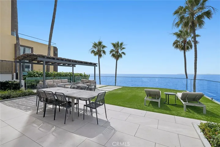 921 Gaviota Drive, Laguna Beach, California 92651