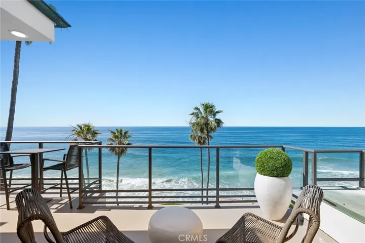921 Gaviota Drive, Laguna Beach, California 92651