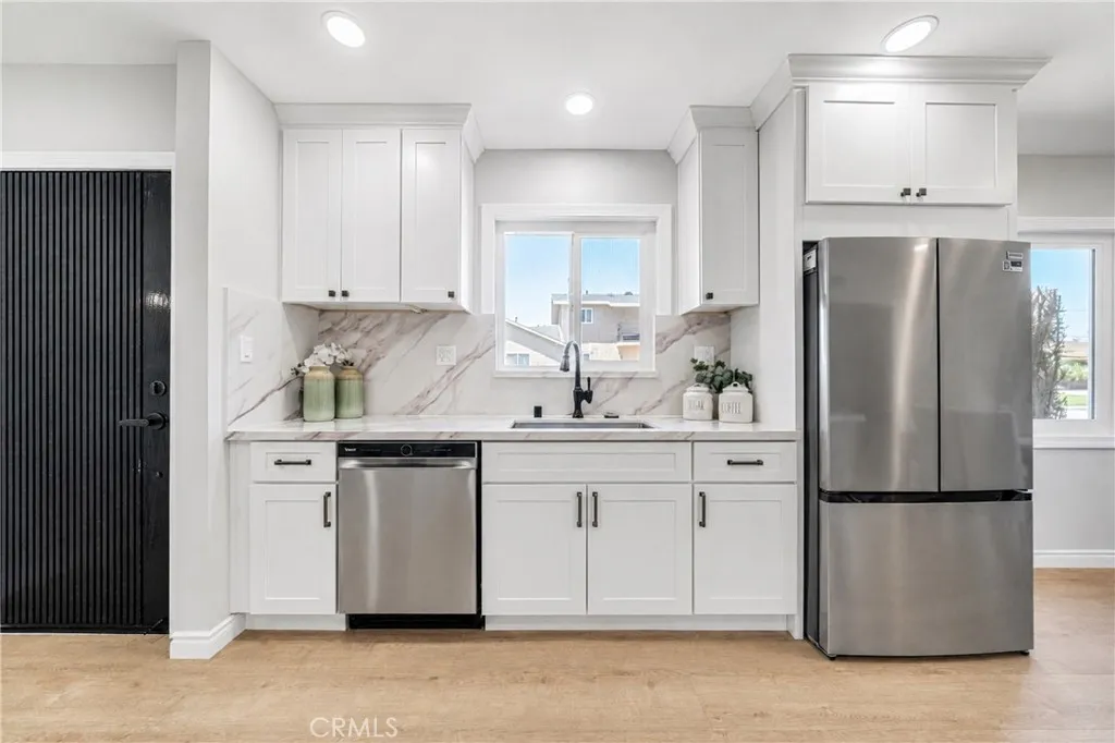 1404 E Louisa Avenue, West Covina, California 91791 — photo 5