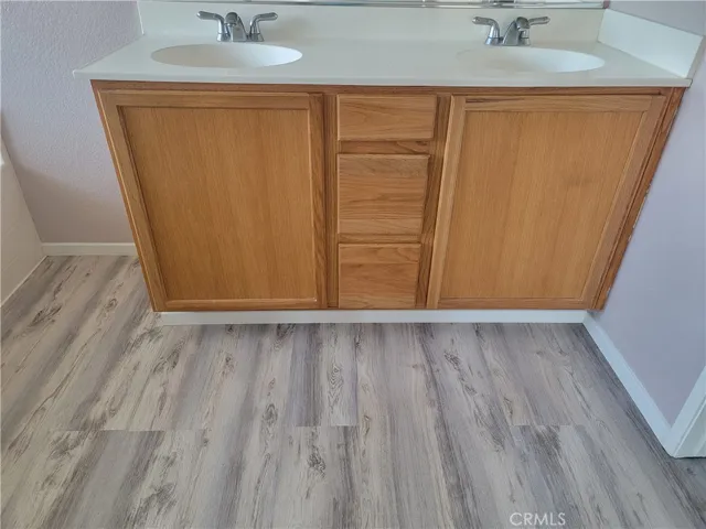 43650 Castle Circle, Lancaster, California 93535