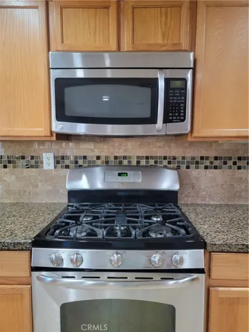 43650 Castle Circle, Lancaster, California 93535