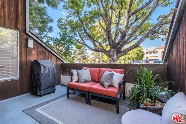 802 Washington Avenue, Santa Monica, California 90403