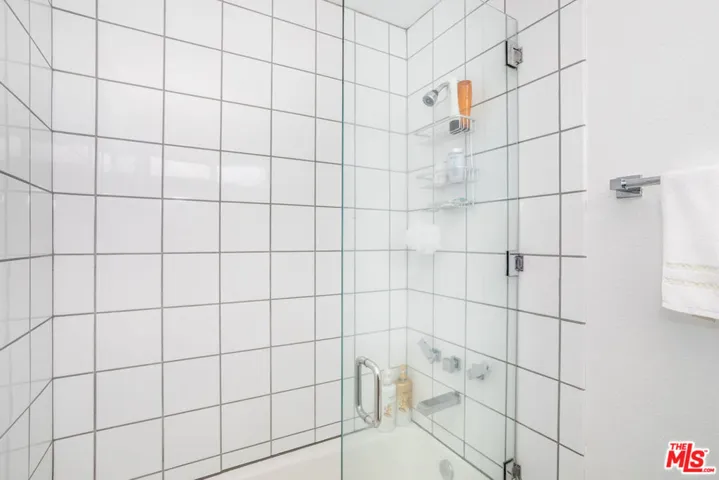 802 Washington Avenue, Santa Monica, California 90403