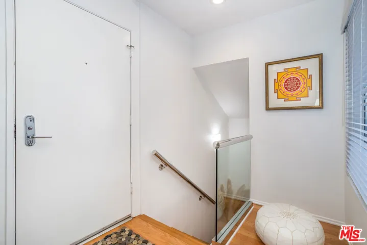 802 Washington Avenue, Santa Monica, California 90403