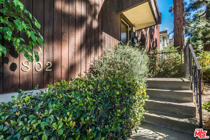 802 Washington Avenue, Santa Monica, California 90403