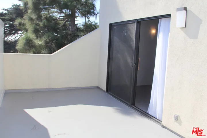 802 Washington Avenue, Santa Monica, California 90403