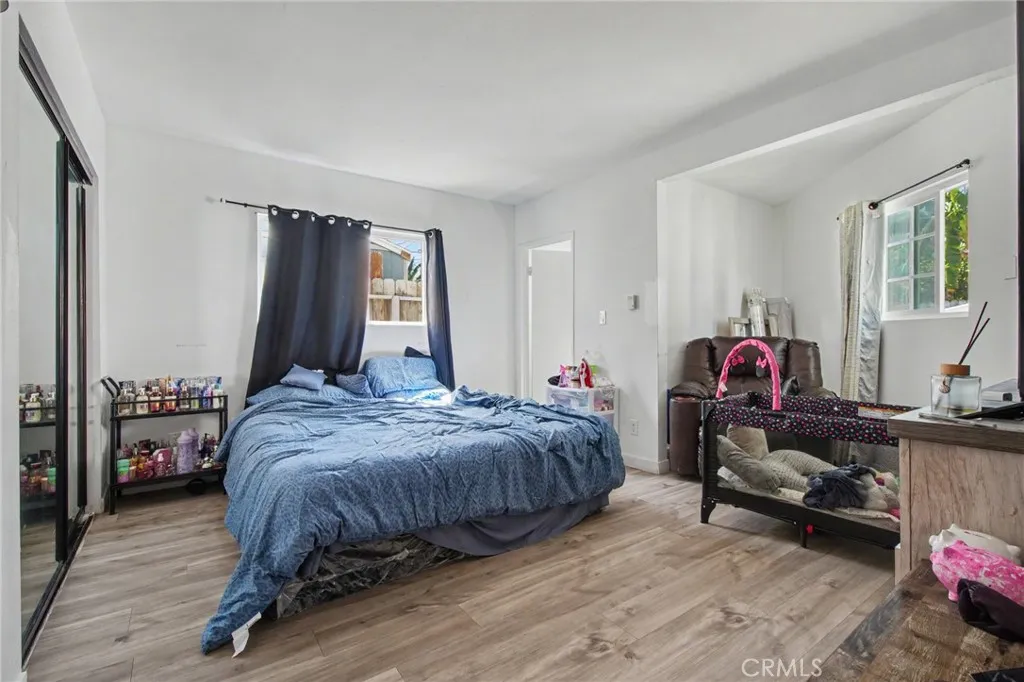 1423 master bedroom