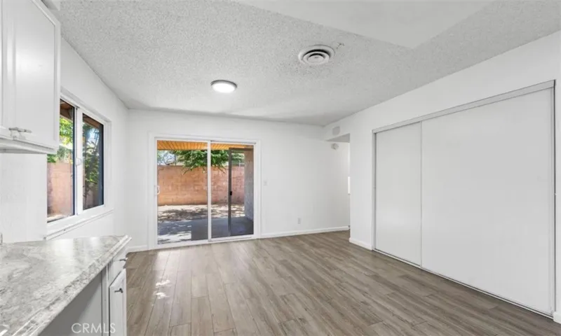 3140 E Avenue Q15, Palmdale, California 93550