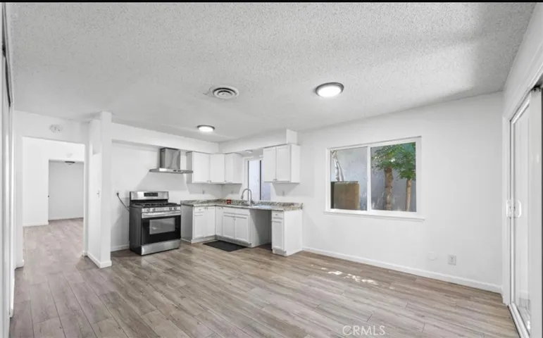 3140 E Avenue Q15, Palmdale, California 93550