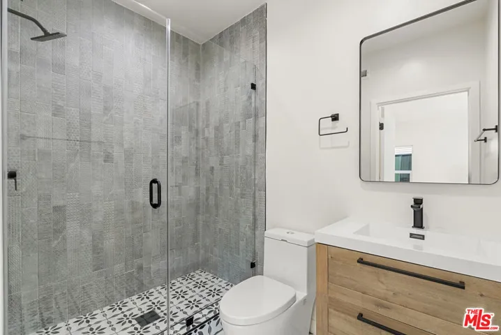 1305 Lucile Avenue 5, Los Angeles, California 90026