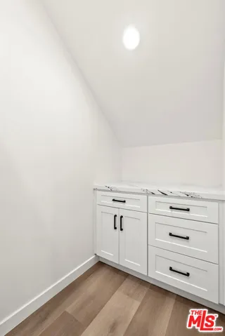 1305 Lucile Avenue 1, Los Angeles, California 90026