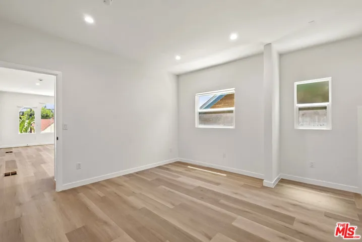 1305 Lucile Avenue 1, Los Angeles, California 90026