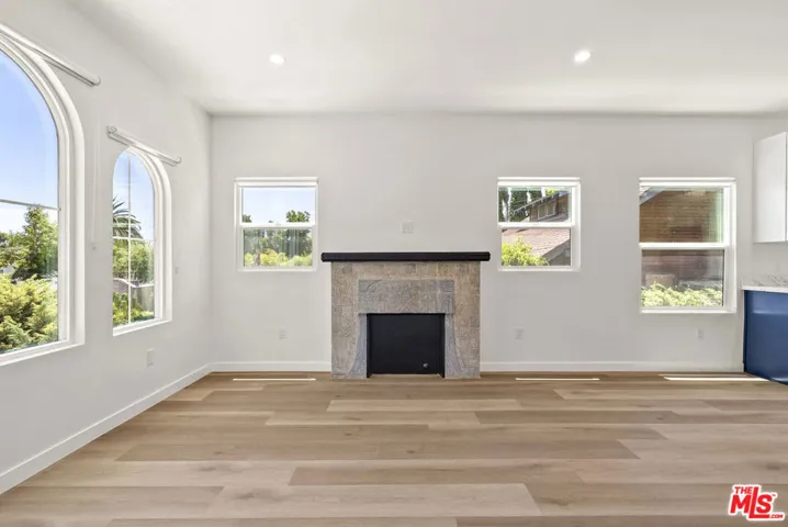 1305 Lucile Avenue 1, Los Angeles, California 90026