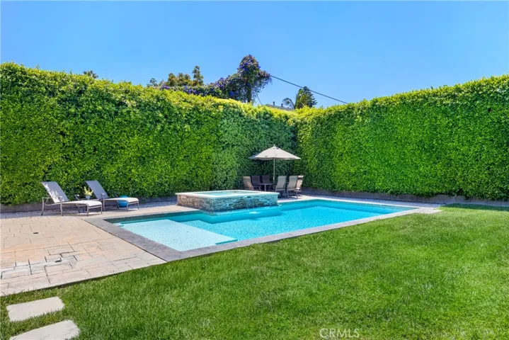 11156 Valley Spring Lane, Studio City, California 91602