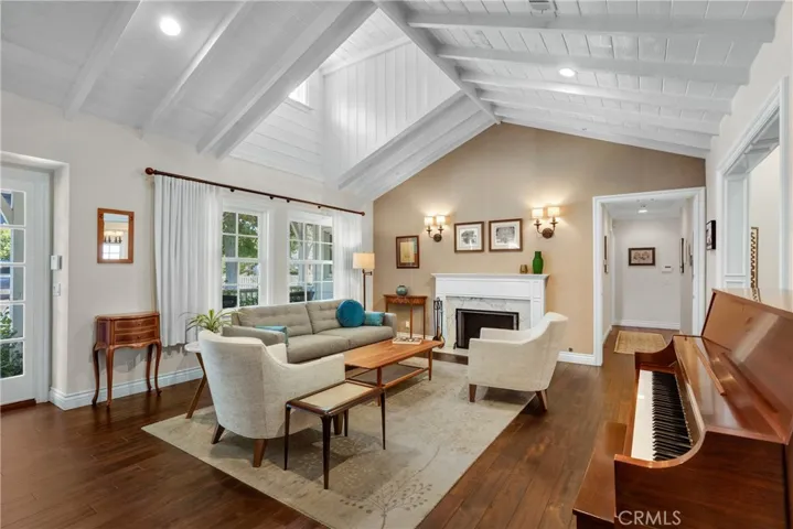 11156 Valley Spring Lane, Studio City, California 91602