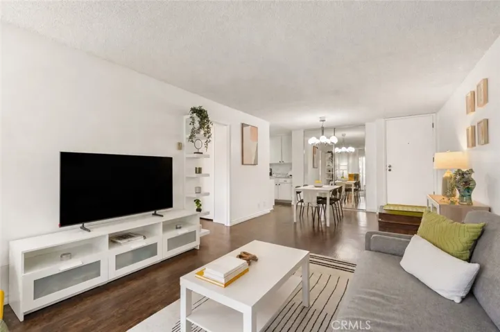 Living room leading towards the dining area