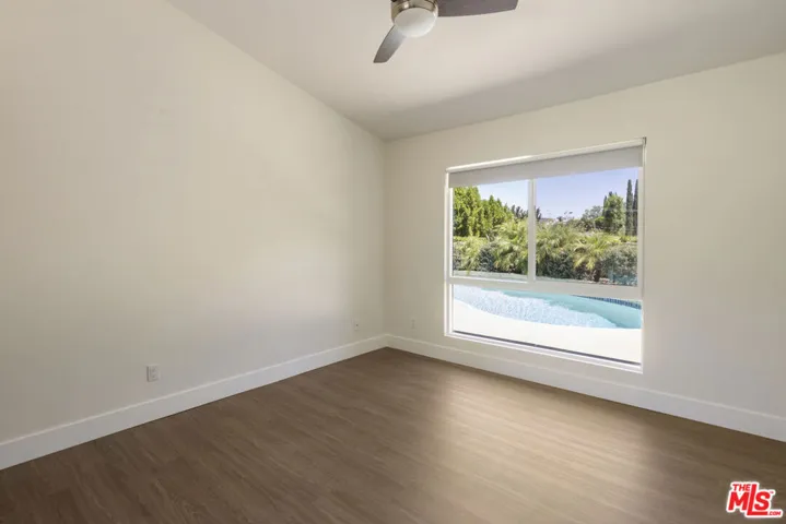 22427 De Kalb Drive, Calabasas, California 91302