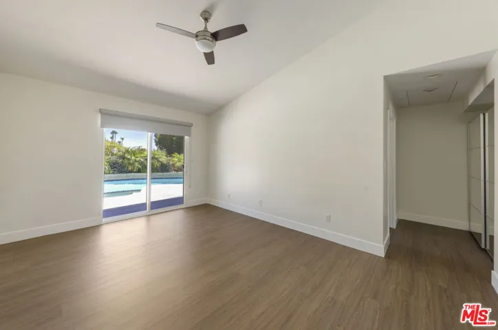 22427 De Kalb Drive, Calabasas, California 91302