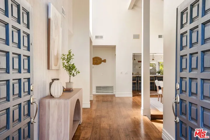 1322 Avenida De Cortez, Los Angeles, California 90272