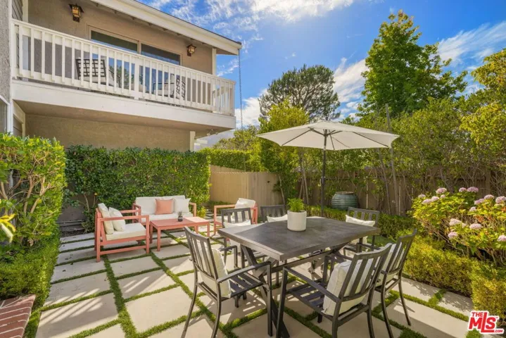 1322 Avenida De Cortez, Los Angeles, California 90272